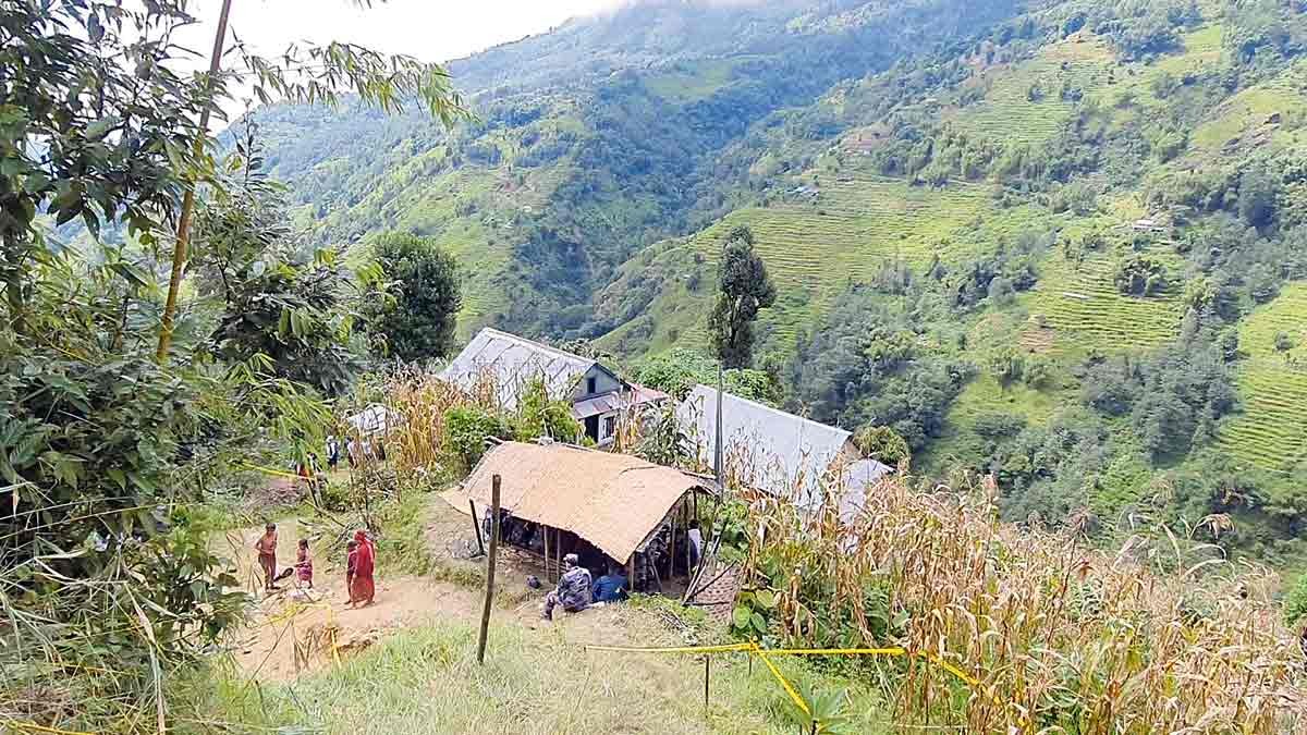 उम्लिङ गाउँको जनजीवन सामान्य अवस्थामा फर्कँदै, आरोपीका भाइ समेत अनुसन्धानमा तानिए