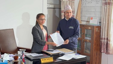 विभेदकारी सरकारी विज्ञापन नीतिकाे विराेधमा सङ्खुवासभाका सञ्चार माध्यमहरु