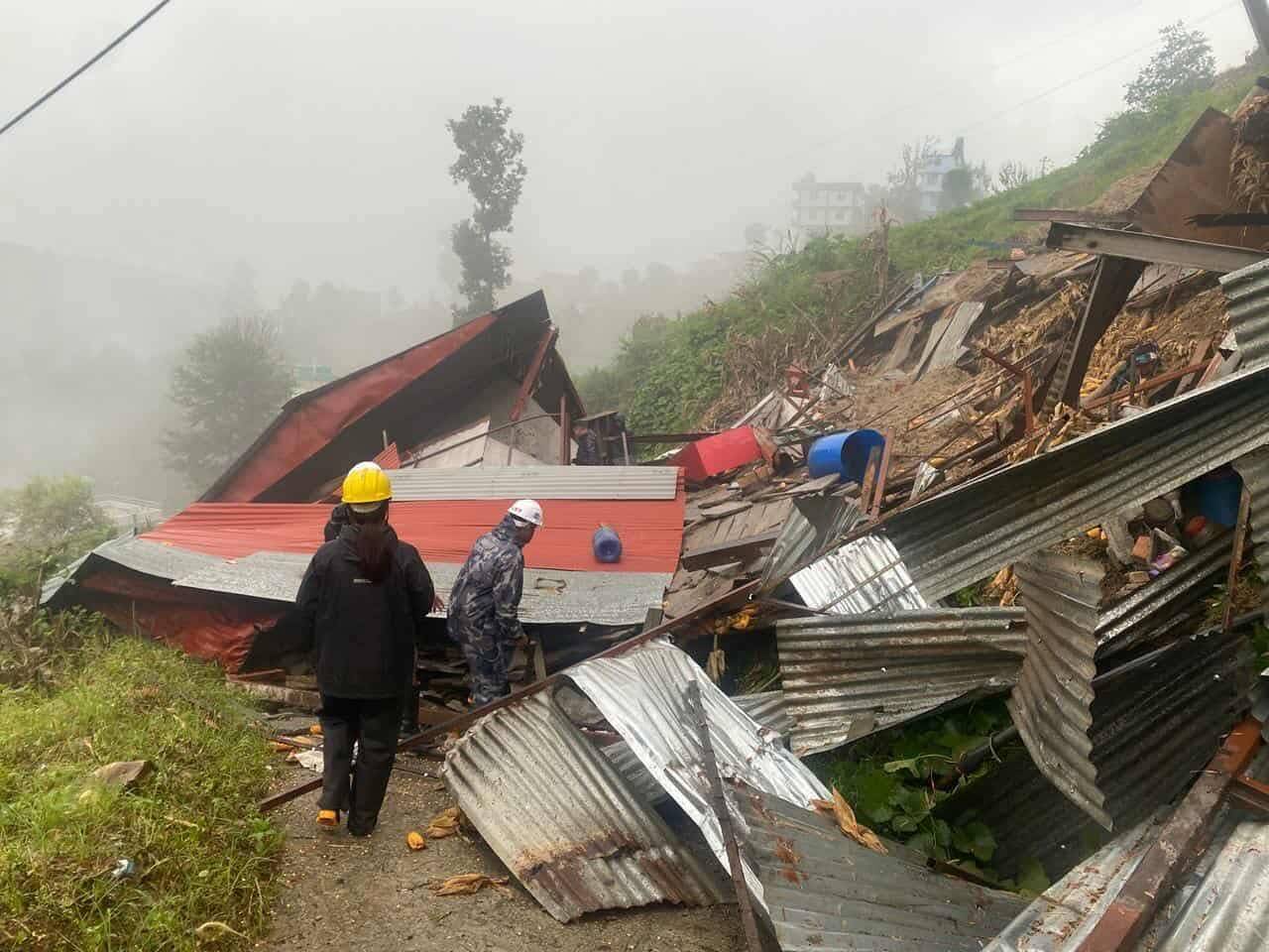 इलाम पहिरो  : मृत्यु हुनेको संख्या ३७ पुग्यो