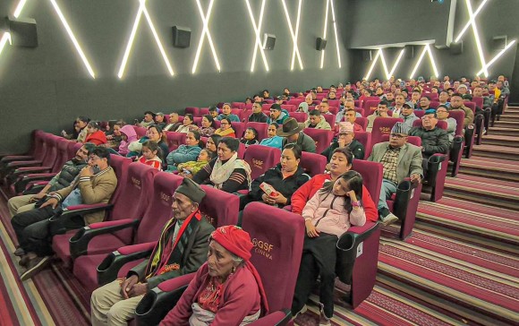 खाँदबारीमा अत्याधुनिक सिनेमा हल, ‘रमिताको पिरती’ हाउसफुलसँगै भव्य सुरुवात