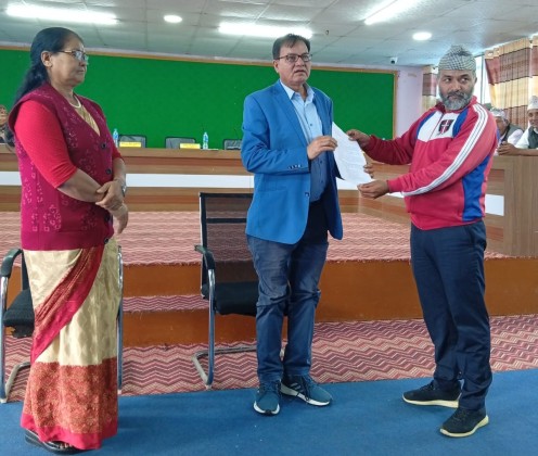 खाँदवारी नगरपालिकालाई १५ बुँदे मागपत्र, माग पूरा नभए सत्याग्रहको चेतावनी